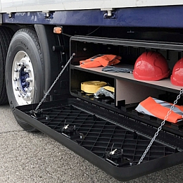 Цепочки с карабинами для фиксации крышки инструментального ящика на грузовик (комплект)